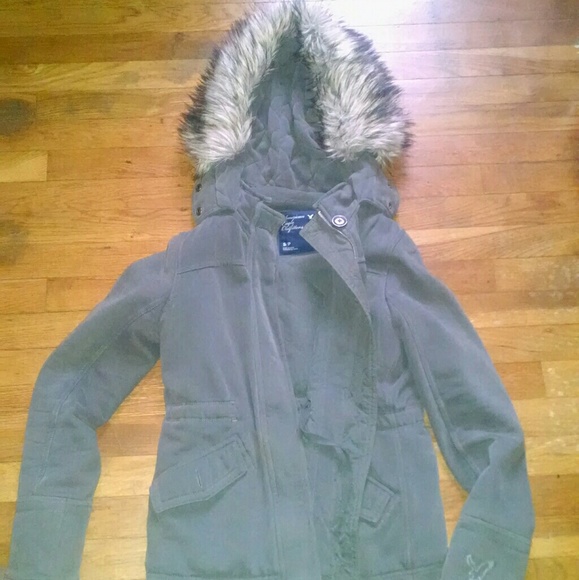 American Eagle Outfitters Jackets & Blazers - Gray fur hooded American eagle coat